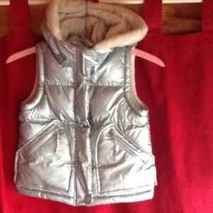Oshkosh Silver Holiday Vest